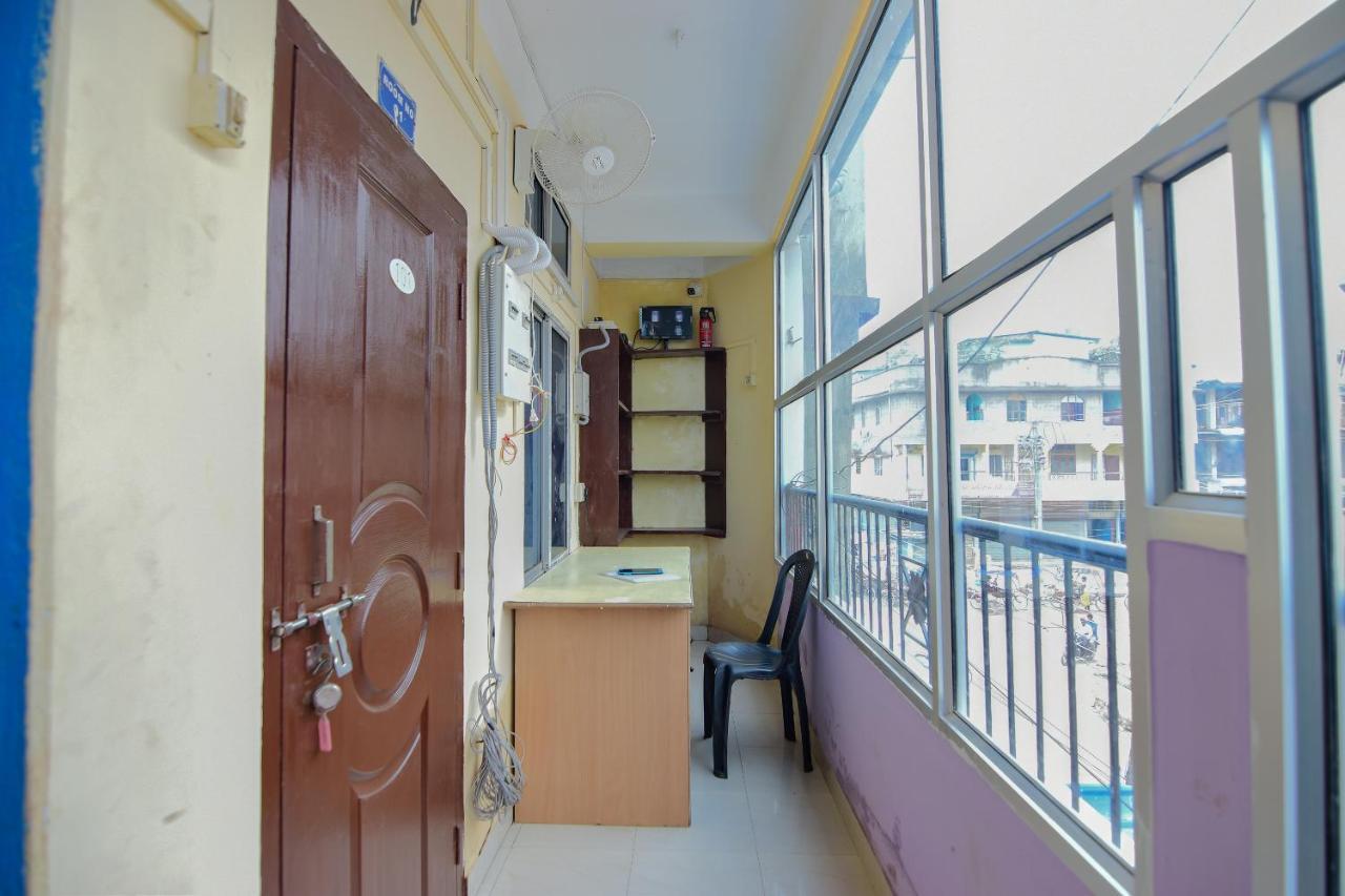 Spot On 30735 Dreamland Guest House Dispur Экстерьер фото