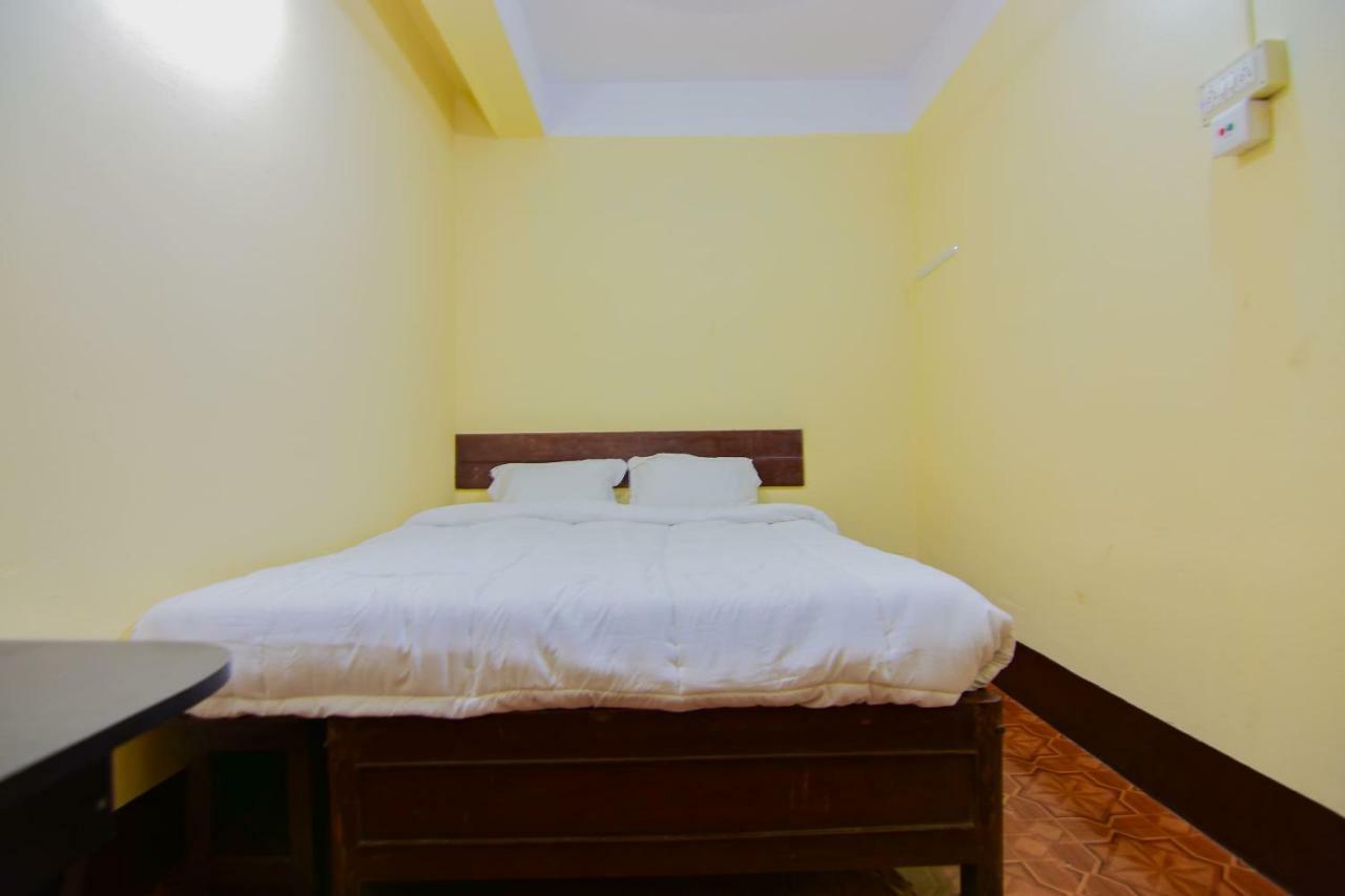 Spot On 30735 Dreamland Guest House Dispur Экстерьер фото